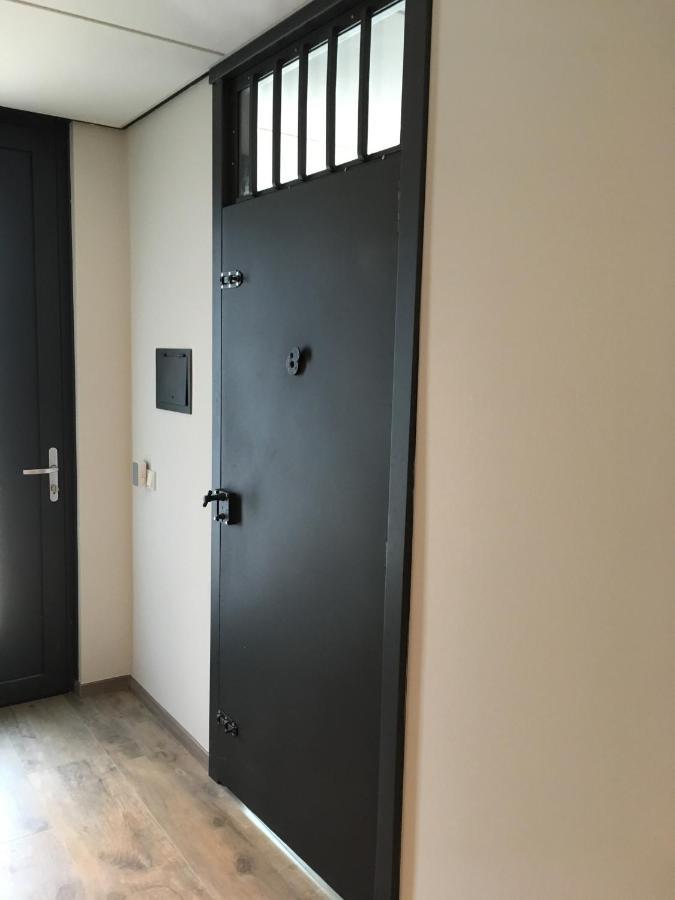 Bed and Breakfast Voormalig Politiebureau Overloon Exterior foto