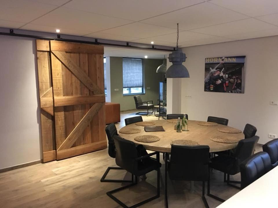 Bed and Breakfast Voormalig Politiebureau Overloon Exterior foto